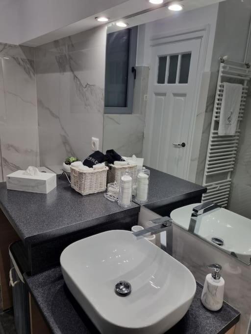 Plaka Sofi Suite Atena Exterior foto